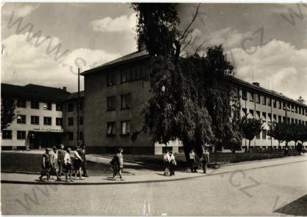  - Týniště nad Orlicí, Rychnov nad Kněžnou, škola, ORBIS, foto F. Kubík