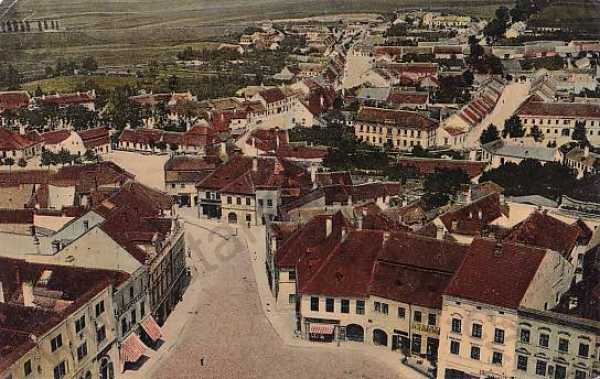  - Vyškov, pohled na město z výšky, náměstí, kolorovaná