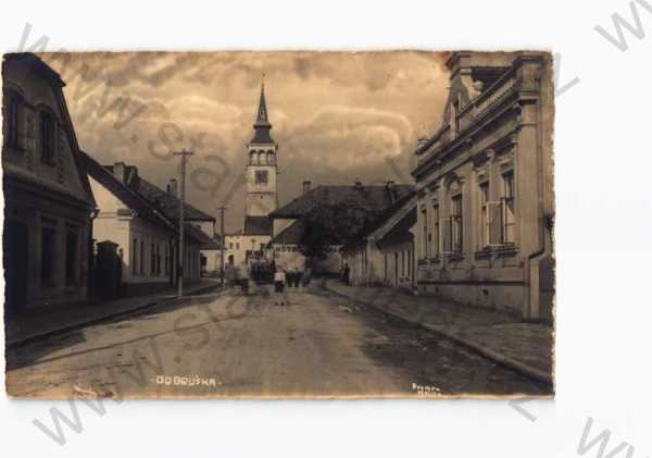  - Dobruška, Rychnov n. Kněžnou, pohled ulicí, hotel