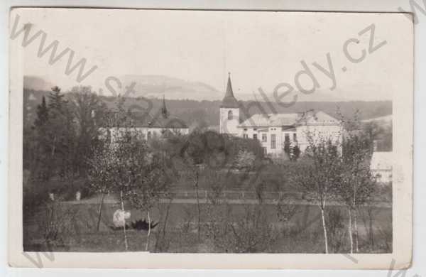  - Miletín (Jičín), kostel, částečný záběr města