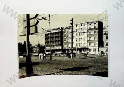  - Děčín - hotel Grand, náměstí, AUTO, Orbis