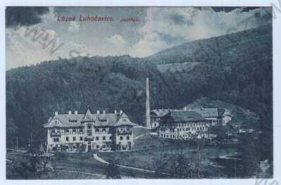  - Lázně Luhačovice (Zlín), barevná, hotel Jestřábí, celkový pohled