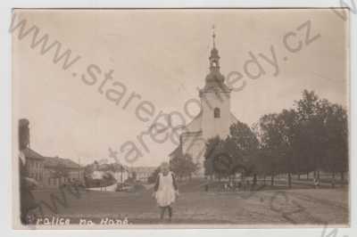  - Kralice na Hané (Prostějov), kostel, náměstí