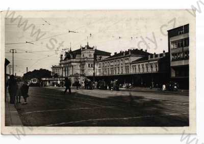  - Brno, částečný záběr města, nádraží