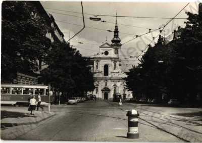  - Brno, pohled ulicí, tramvaj, ORBIS, automobil