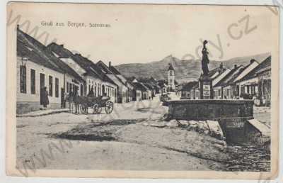  - Perná (Bergen) - Břeclav, náměstí, kůň, kočár