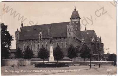  - Polsko - Marienburg - hrad, pomník