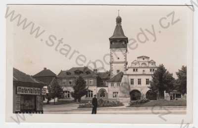  - Dobrovice (Dobrowitz), Mladá Boleslav, radnice, celkový pohled