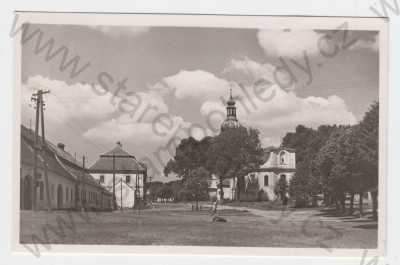  - Horní a Dolní Bobrová (Žďár nad Sázavou), částečný záběr města, kostel, Grafo Čuda Holice